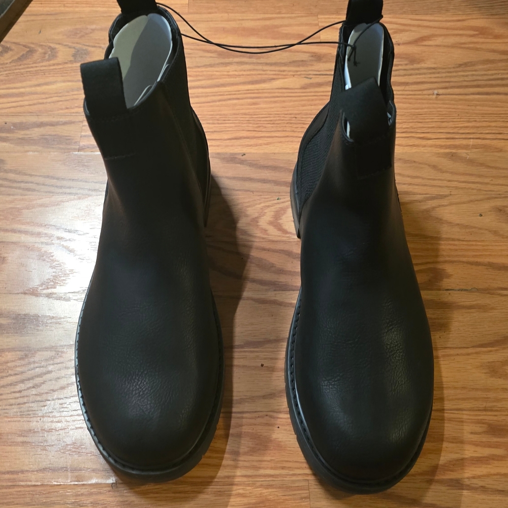 NEW Mens Portland Mens Casual Chelsea Boots 11W